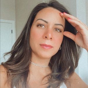 Meet your Posher, Luciana